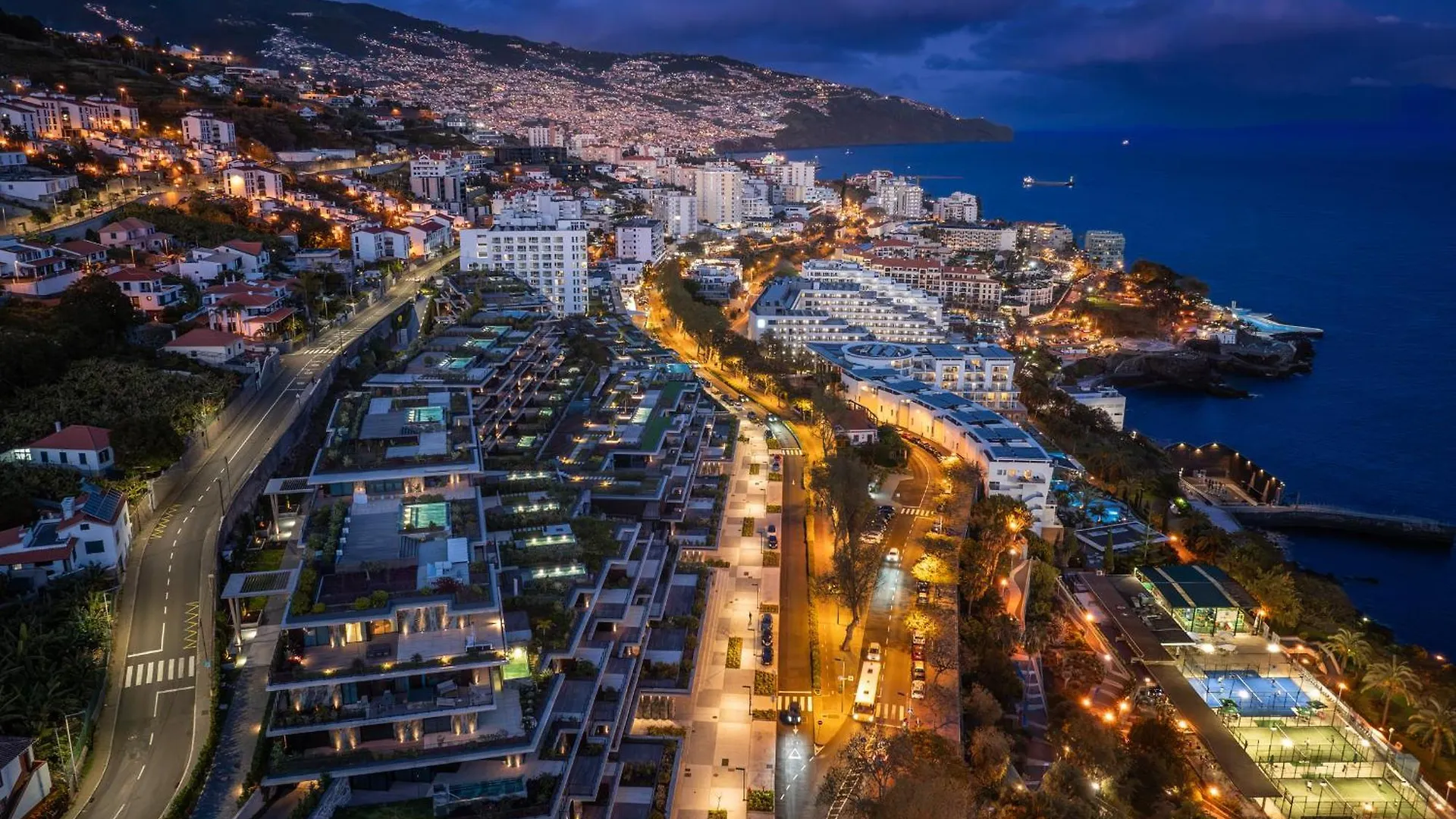 Luxury In Funchal - Savoy Monumentalis II Διαμέρισμα 0*, Φουνκάλ Πορτογαλία